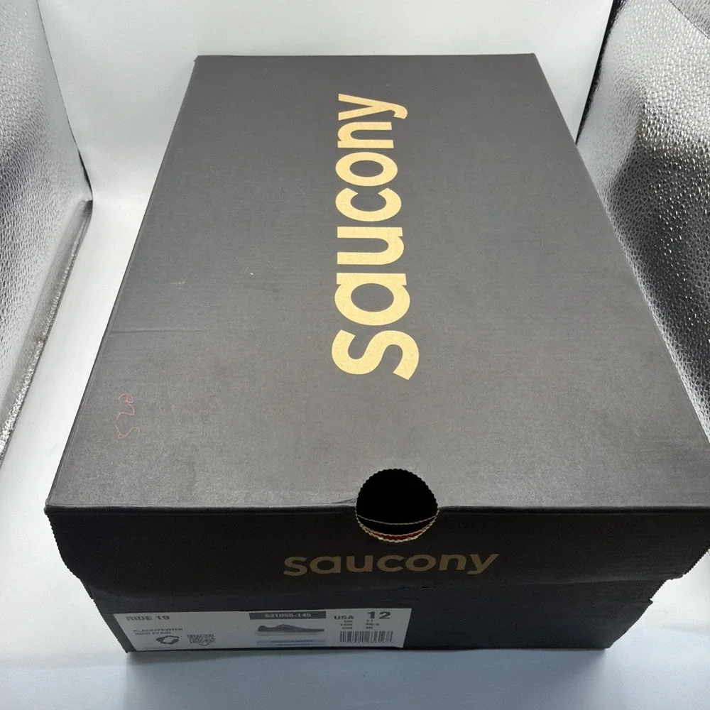 Saucony Men's Athleisure Ride 19 Running Shoe Black/Pewter Size 12. New